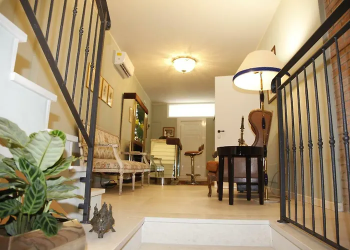Juliet\'S Nest In Verona